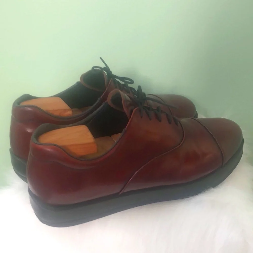 PRADA Men's Burgundy Loafers sz 8 w/ COA - Picture 7 of 11